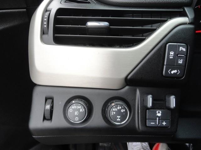 GMC Yukon 4WD 4dr Denali 2015