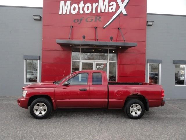 Dodge Dakota 2WD Ext Cab ST 2010