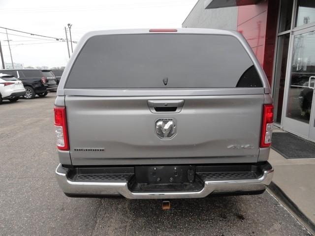 RAM 1500 Big Horn 4x4 Crew Cab 5'7" Box 2022