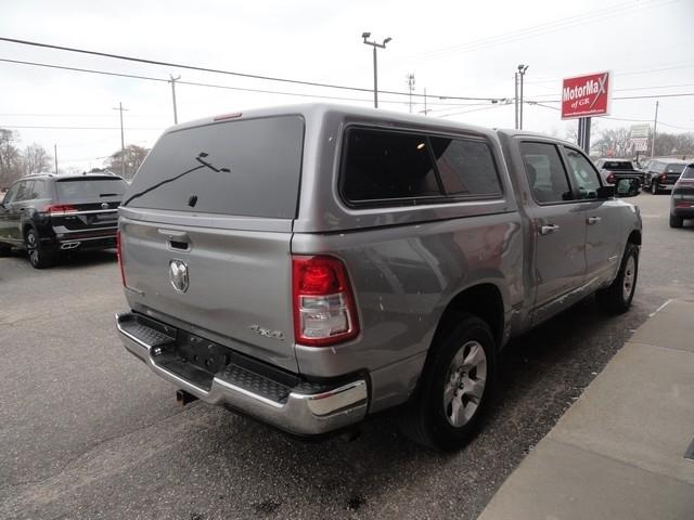 RAM 1500 Big Horn 4x4 Crew Cab 5'7" Box 2022