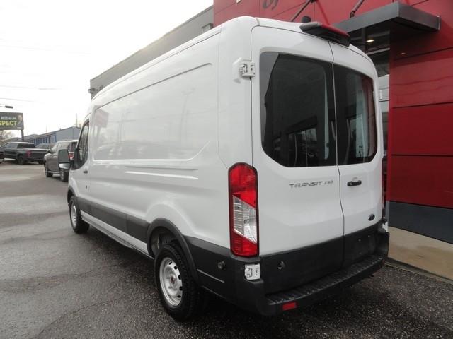 Ford Transit Cargo Van T-250 130" Med Rf 9070 GVWR RWD 2020