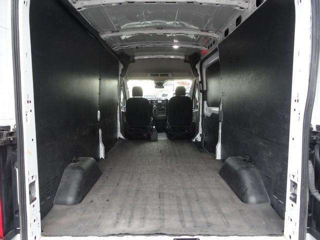 Ford Transit Cargo Van T-250 130" Med Rf 9070 GVWR RWD 2020