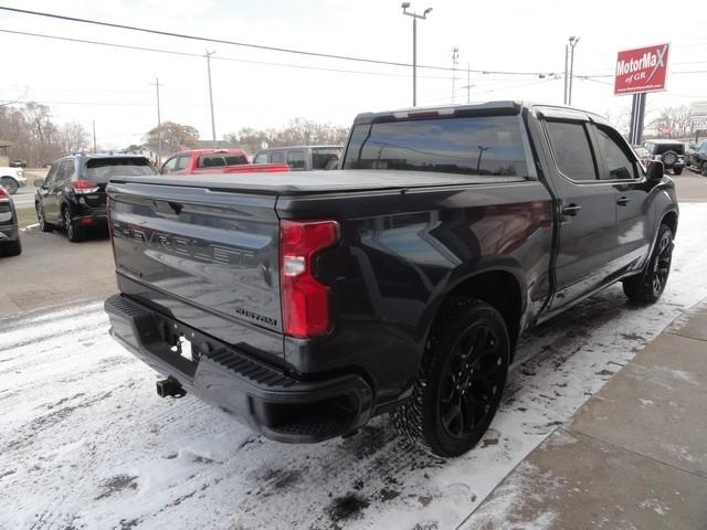 Chevrolet Silverado 1500 4WD Crew Cab 147" Custom 2020