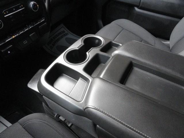 Chevrolet Silverado 1500 4WD Crew Cab 147" Custom 2020