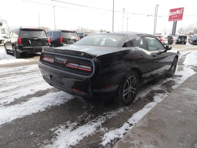 Dodge Challenger SXT AWD 2019