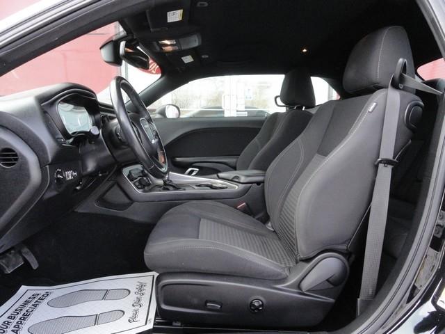 Dodge Challenger SXT AWD 2019