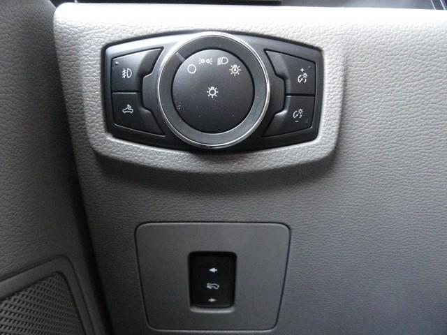 Ford F-150 4WD SuperCrew 145" King Ranch 2015