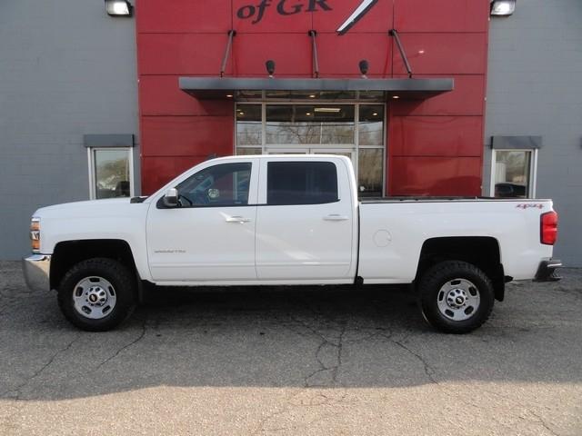 Chevrolet Silverado 2500HD 4WD Crew Cab 153.7" LT 2017