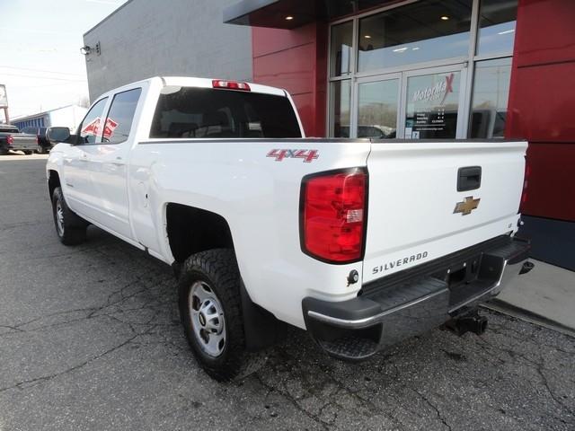 Chevrolet Silverado 2500HD 4WD Crew Cab 153.7" LT 2017