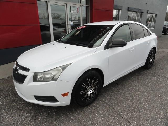 Chevrolet Cruze 4dr Sdn Auto LS 2013