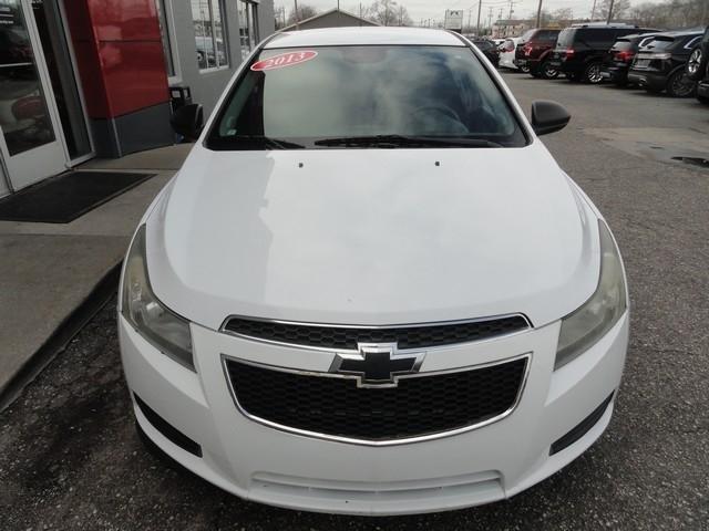 Chevrolet Cruze 4dr Sdn Auto LS 2013