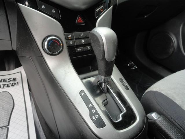 Chevrolet Cruze 4dr Sdn Auto LS 2013