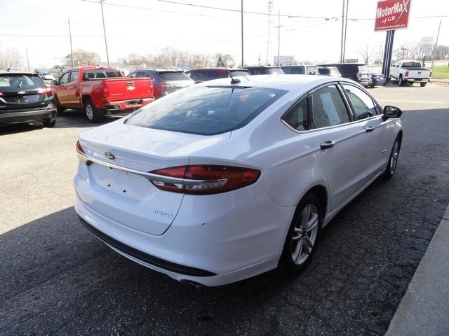 Ford Fusion Hybrid S FWD 2018