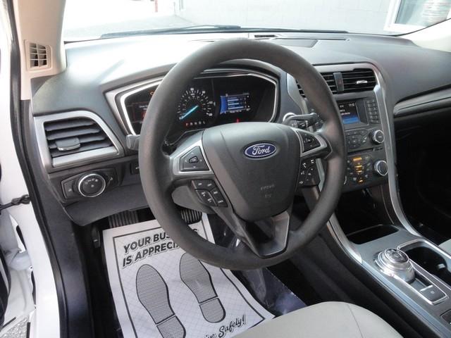 Ford Fusion Hybrid S FWD 2018