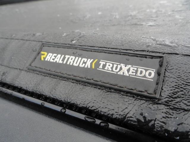 Chevrolet Silverado 1500 4WD Crew Cab 147" Custom Trail Boss 2022