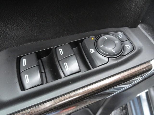 Chevrolet Silverado 1500 4WD Crew Cab 147" LT Trail Boss 2021