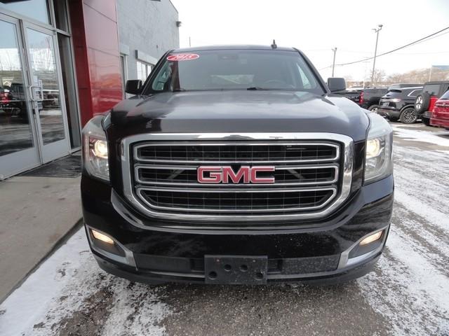 GMC Yukon XL 4WD 4dr SLE 2015