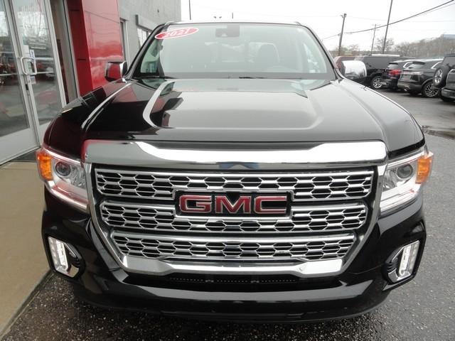 GMC Canyon 4WD Crew Cab 128" Denali 2021