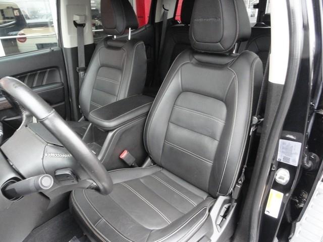 GMC Canyon 4WD Crew Cab 128" Denali 2021