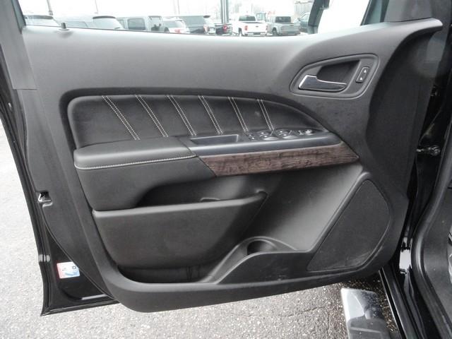 GMC Canyon 4WD Crew Cab 128" Denali 2021