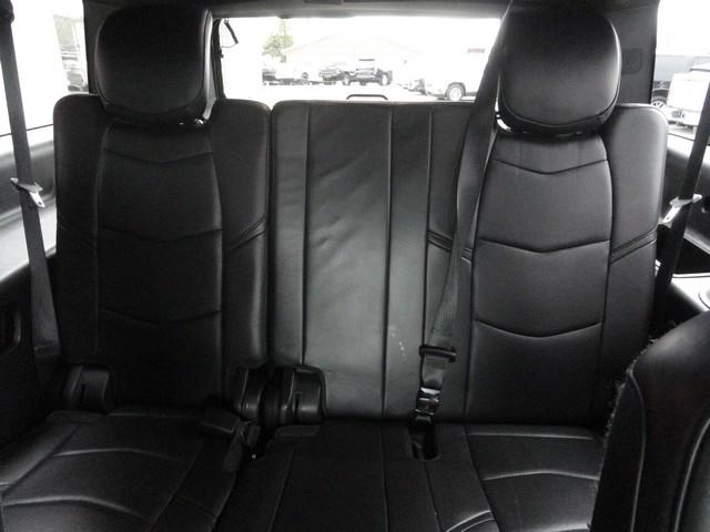 Cadillac Escalade ESV 2WD 4dr Platinum 2020