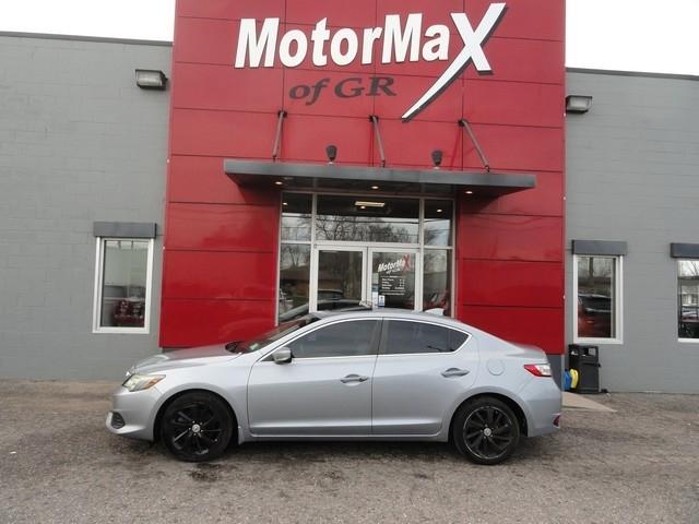 Acura ILX 4dr Sdn w/Technology Plus Pkg 2016