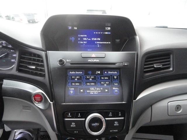 Acura ILX 4dr Sdn w/Technology Plus Pkg 2016