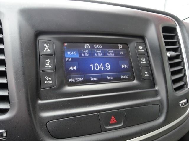 Chrysler 200 4dr Sdn Limited FWD 2015