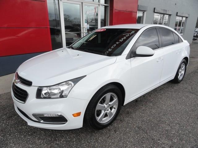 Chevrolet Cruze Limited 4dr Sdn Auto LT w/1LT 2016