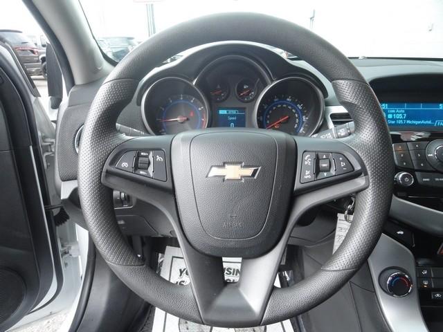 Chevrolet Cruze Limited 4dr Sdn Auto LT w/1LT 2016