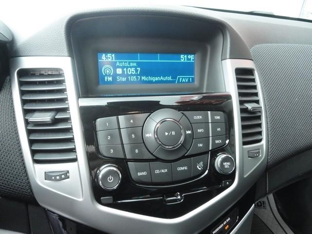 Chevrolet Cruze Limited 4dr Sdn Auto LT w/1LT 2016