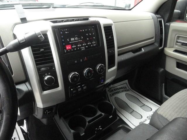 RAM 1500 4WD Crew Cab 140.5" Outdoorsman 2011