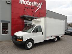 2019 GMC Savana Commercial Cutaway 
