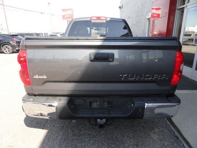 Toyota Tundra 4WD Truck Double Cab 4.6L V8 6-Spd AT SR5 (Natl) 2015
