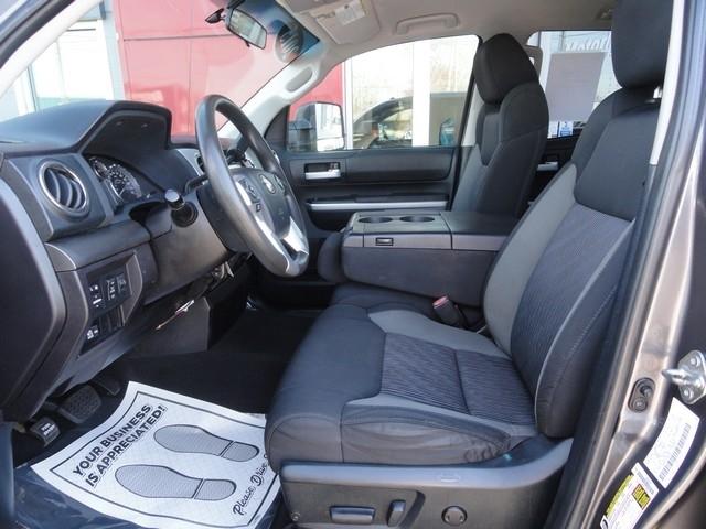 Toyota Tundra 4WD Truck Double Cab 4.6L V8 6-Spd AT SR5 (Natl) 2015