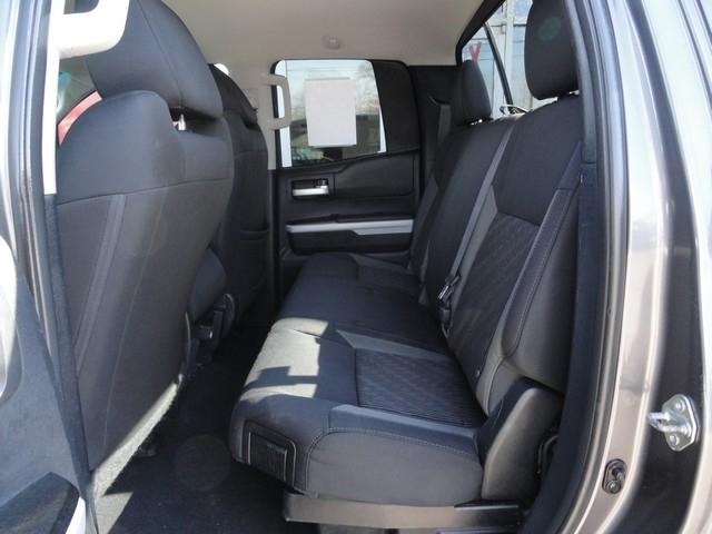 Toyota Tundra 4WD Truck Double Cab 4.6L V8 6-Spd AT SR5 (Natl) 2015