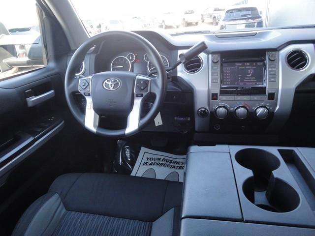 Toyota Tundra 4WD Truck Double Cab 4.6L V8 6-Spd AT SR5 (Natl) 2015