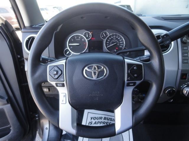 Toyota Tundra 4WD Truck Double Cab 4.6L V8 6-Spd AT SR5 (Natl) 2015