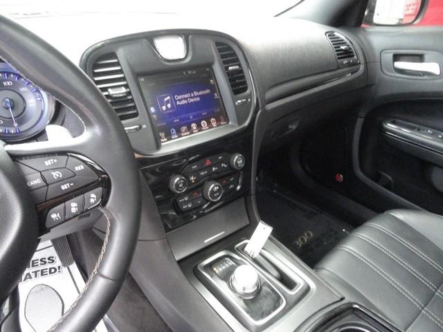 Chrysler 300 4dr Sdn 300S AWD 2016