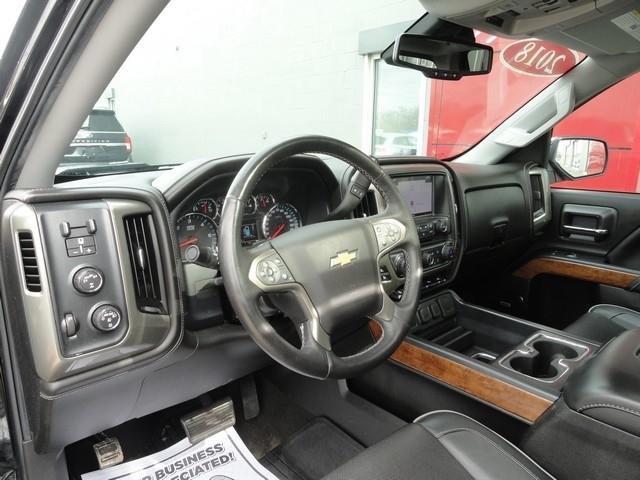 Chevrolet Silverado 1500 4WD Crew Cab 143.5" High Country 2018