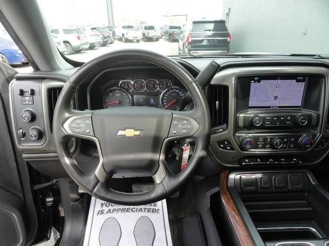 Chevrolet Silverado 1500 4WD Crew Cab 143.5" High Country 2018