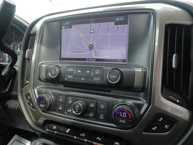 Chevrolet Silverado 1500 4WD Crew Cab 143.5" High Country 2018