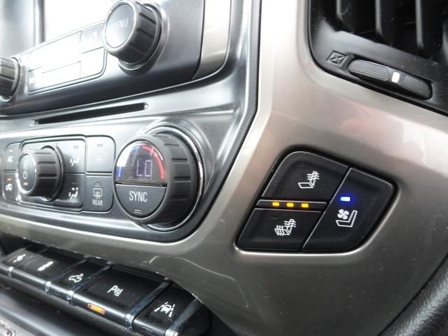 Chevrolet Silverado 1500 4WD Crew Cab 143.5" High Country 2018