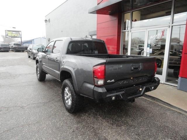 Toyota Tacoma 4WD TRD Off Road Double Cab 5' Bed V6 MT (Natl) 2019