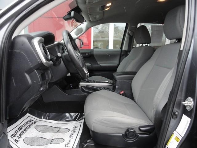 Toyota Tacoma 4WD TRD Off Road Double Cab 5' Bed V6 MT (Natl) 2019