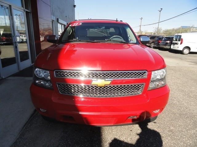 Chevrolet Avalanche 4WD Crew Cab LTZ 2012