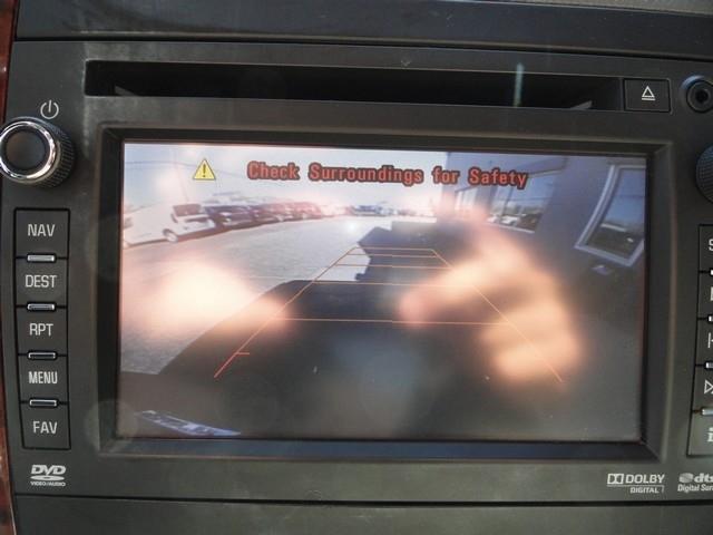 Chevrolet Avalanche 4WD Crew Cab LTZ 2012