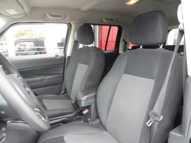 Jeep Patriot 4WD 4dr Sport 2014