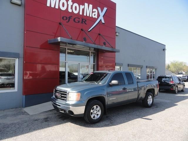GMC Sierra 1500 4WD Ext Cab 143.5" SLE 2009
