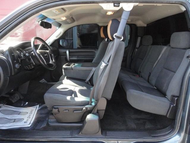 GMC Sierra 1500 4WD Ext Cab 143.5" SLE 2009